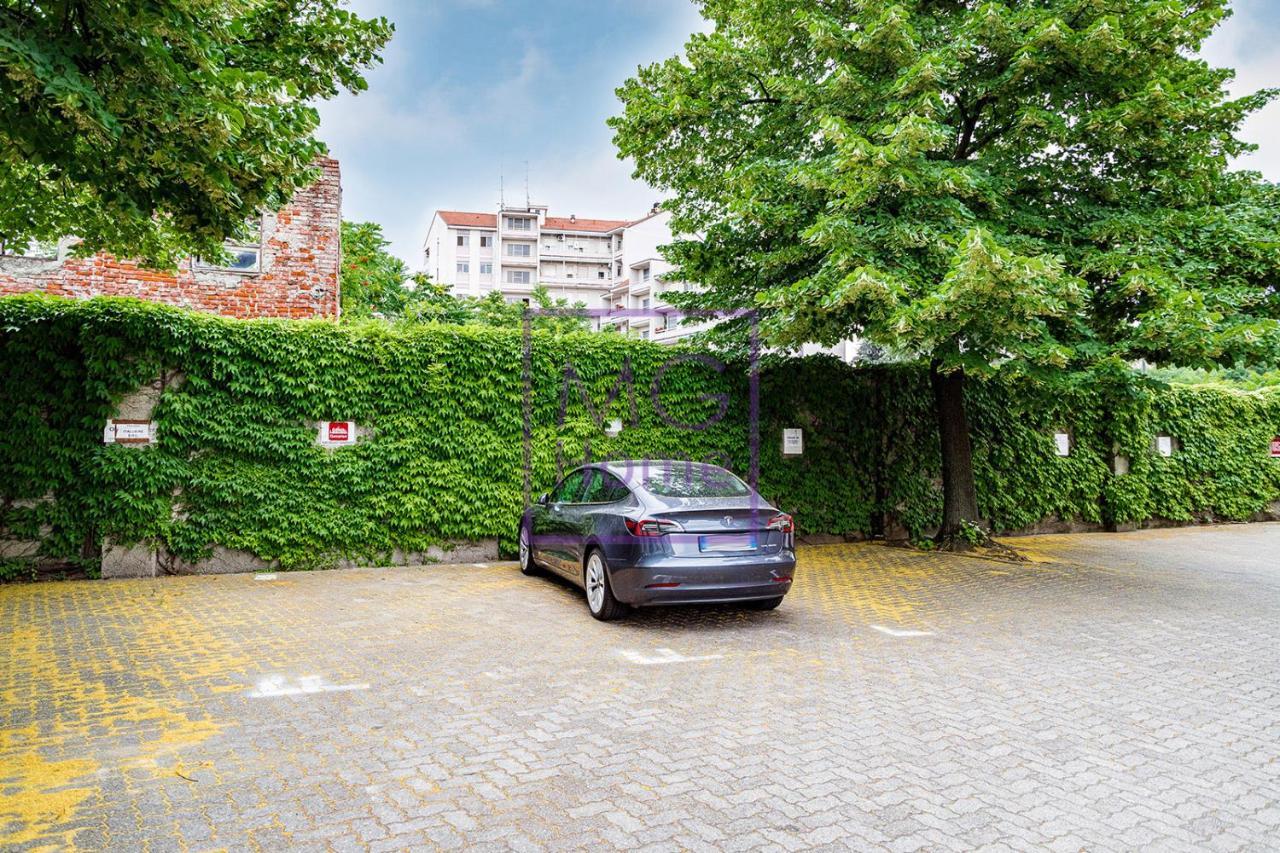 Mg Primula Apartment Milan Bagian luar foto