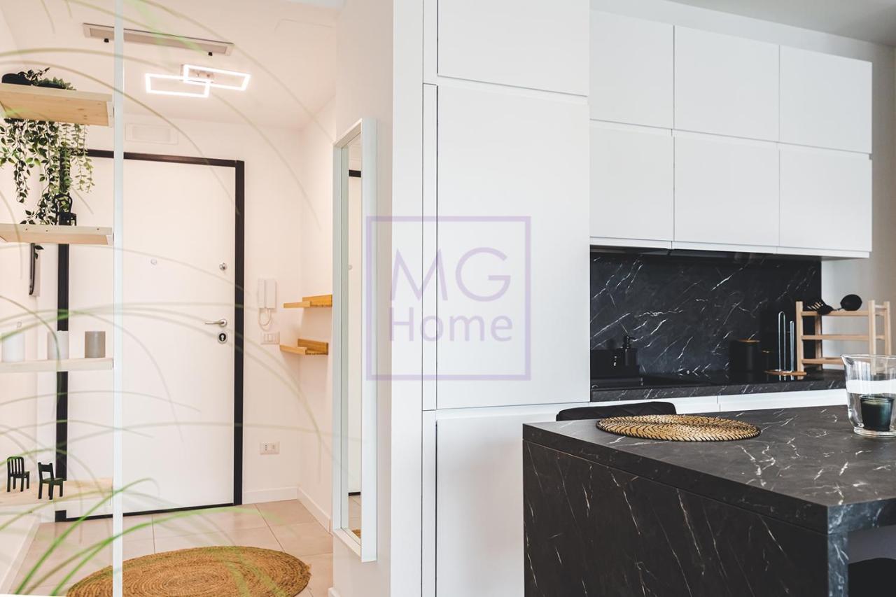 Mg Primula Apartment Milan Bagian luar foto