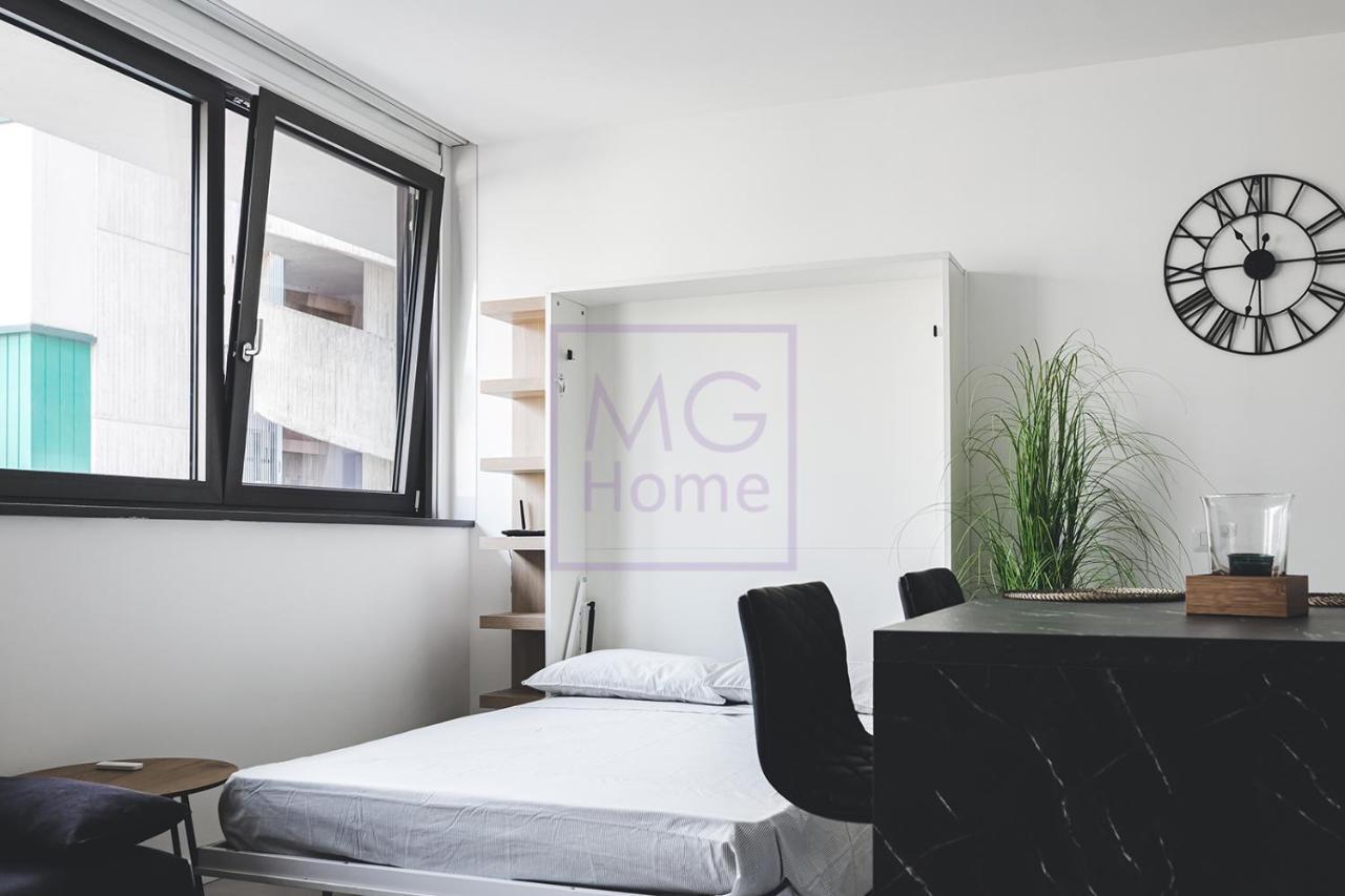 Mg Primula Apartment Milan Bagian luar foto