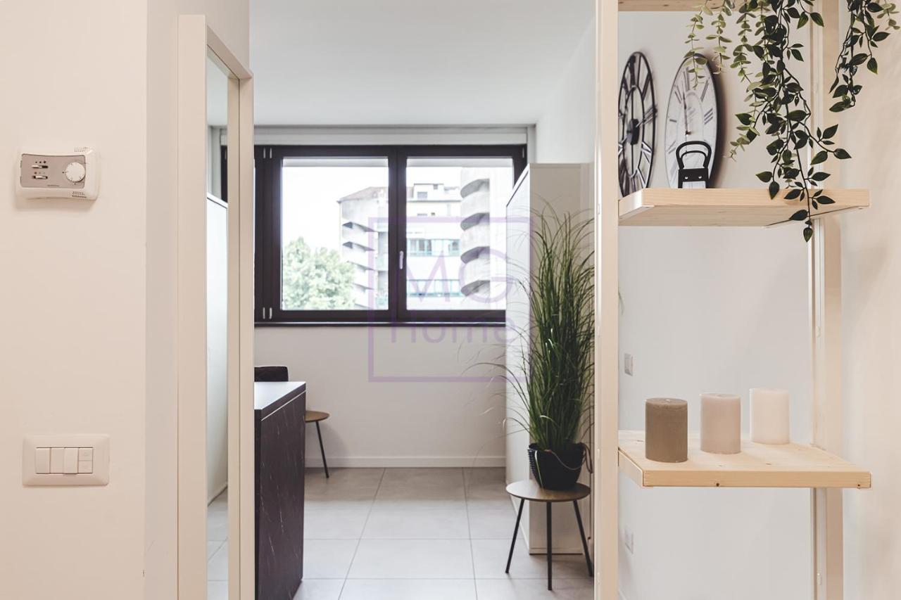 Mg Primula Apartment Milan Bagian luar foto
