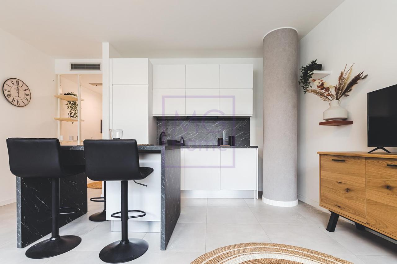 Mg Primula Apartment Milan Bagian luar foto