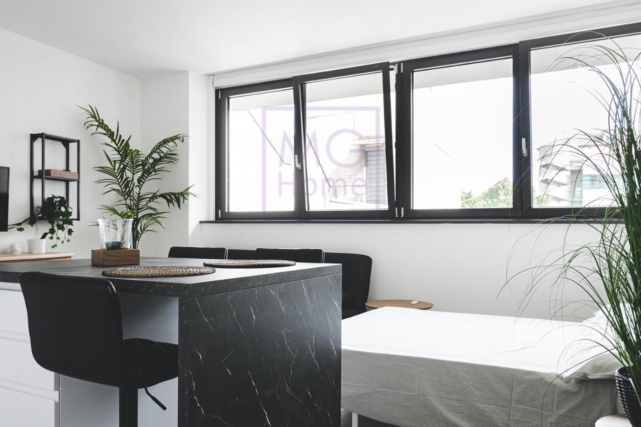 Mg Primula Apartment Milan Bagian luar foto